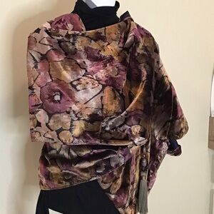 Rafael Sanchez Designer Kimono Style Capelet